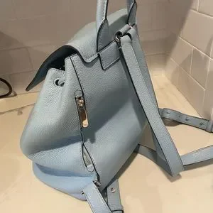 kate spade | Bags | Great Backpack Only 6 Months Old Just  display picture 3